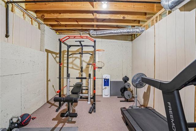 706 Braidwood Ridge NW, Acworth, GA 30101