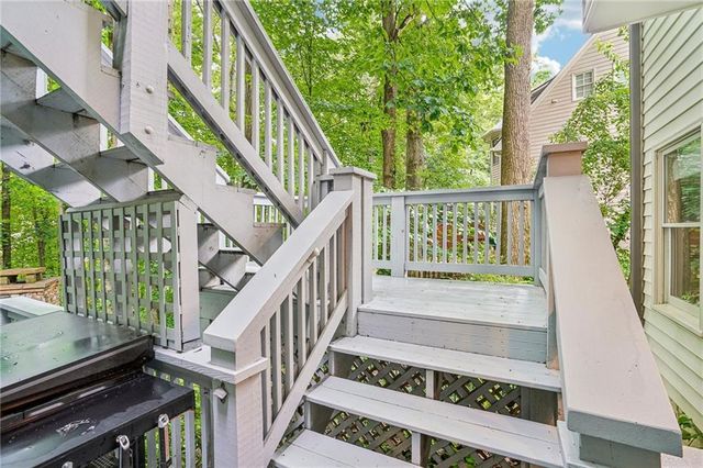 706 Braidwood Ridge NW, Acworth, GA 30101