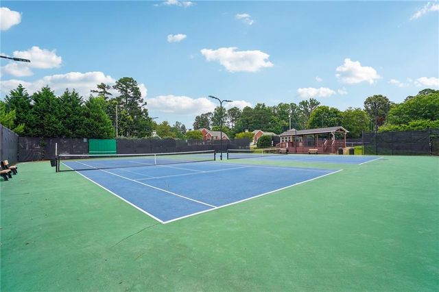 706 Braidwood Ridge NW, Acworth, GA 30101