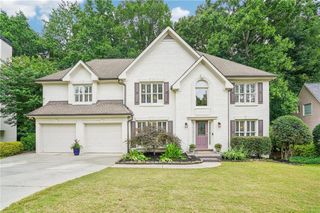 706 Braidwood Ridge NW, Acworth, GA 30101
