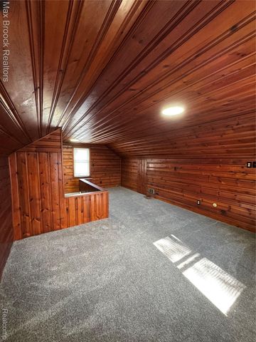 6267 Piedmont Street, Detroit, MI 48228