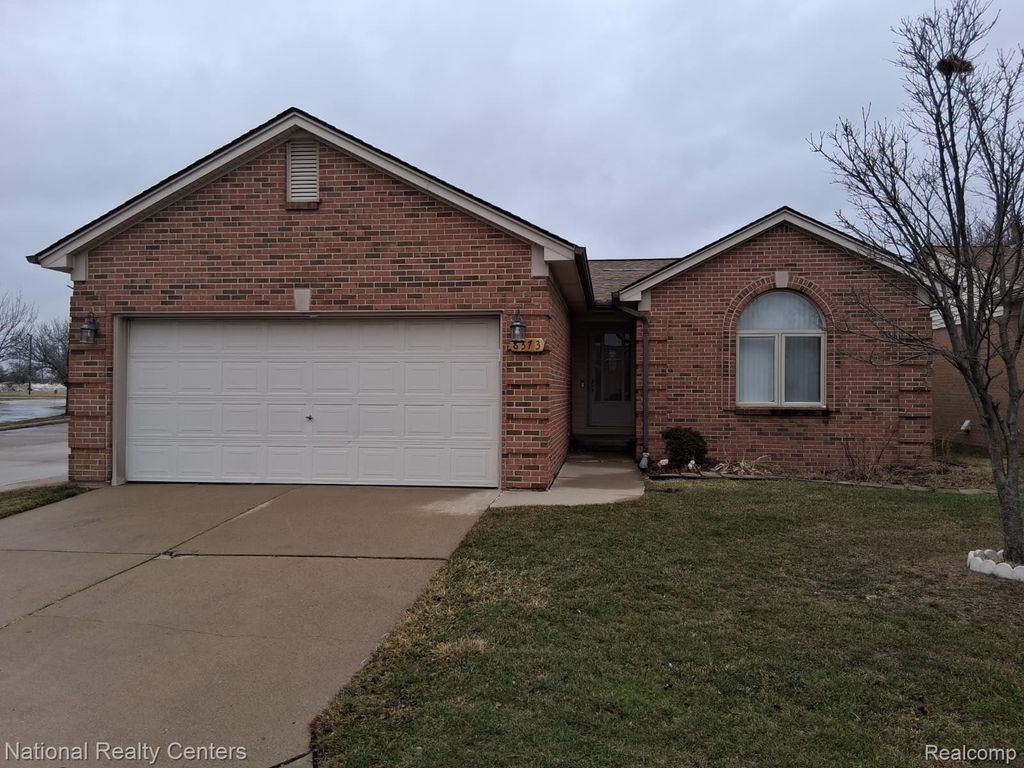 8373 Jefferson Court, Warren, MI 48093
