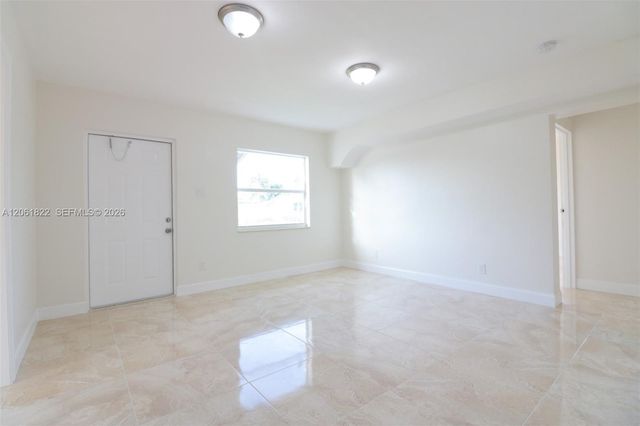 3014 NW 6th St, Pompano Beach, FL 33069