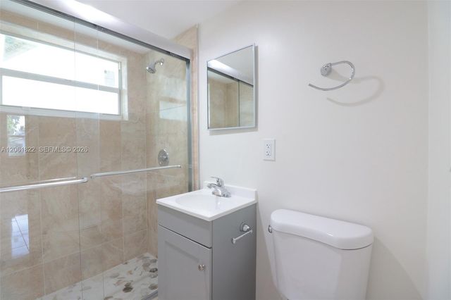 3014 NW 6th St, Pompano Beach, FL 33069