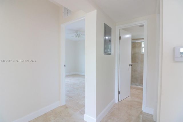 3014 NW 6th St, Pompano Beach, FL 33069