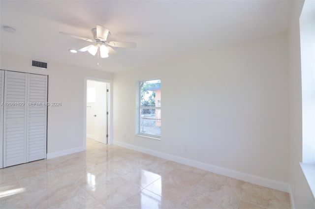 3014 NW 6th St, Pompano Beach, FL 33069