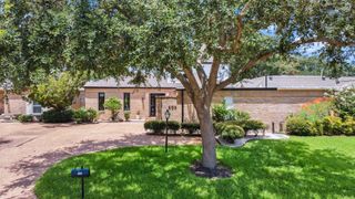 506 Fox Briar Lane, Sugar Land, TX 77478