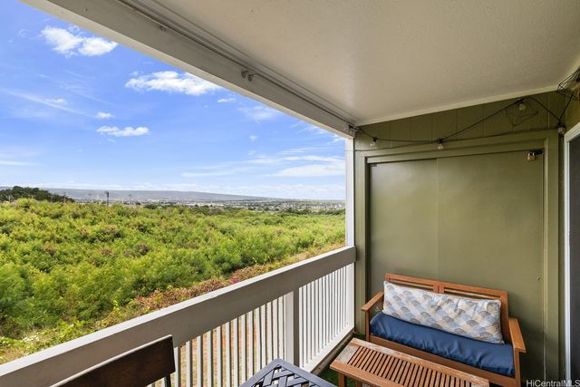94-637 Kahakea Street 3G, Waipahu, HI 96797