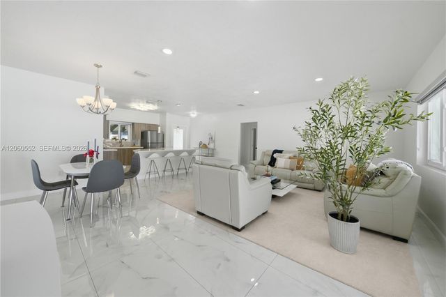 18120 NW 16th Avenue, Miami Gardens, FL 33169
