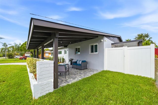 18120 NW 16th Avenue, Miami Gardens, FL 33169