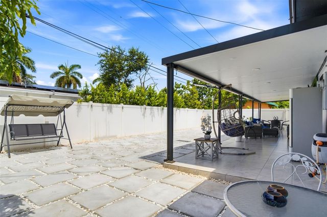 18120 NW 16th Avenue, Miami Gardens, FL 33169
