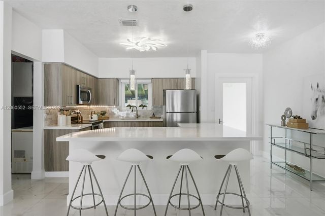 18120 NW 16th Avenue, Miami Gardens, FL 33169