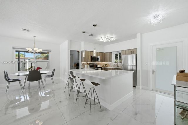18120 NW 16th Avenue, Miami Gardens, FL 33169