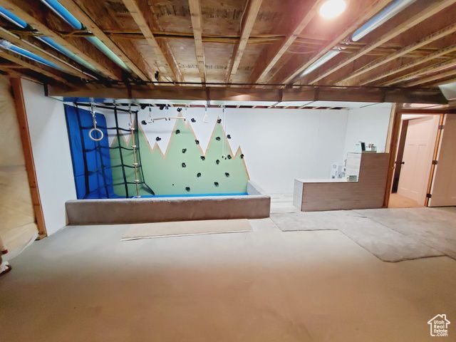 284 W 270 N, Moroni, UT 84646