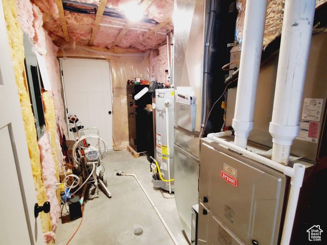 284 W 270 N, Moroni, UT 84646