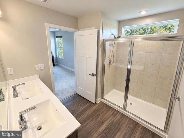 26 SPARROW CIR, Sewell, NJ 08080