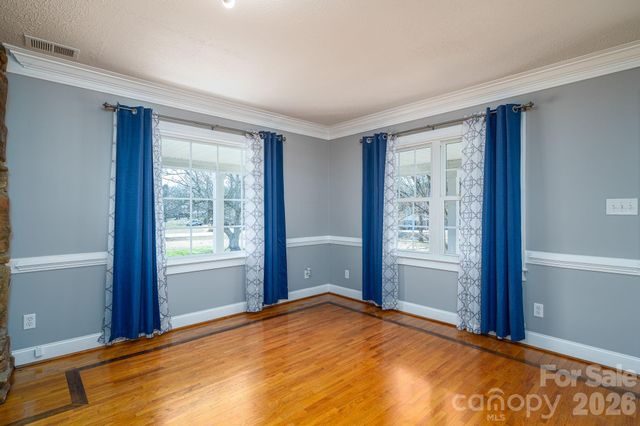 2617 Surrey Drive, Lincolnton, NC 28092