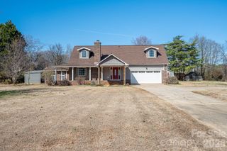 2617 Surrey Drive, Lincolnton, NC 28092