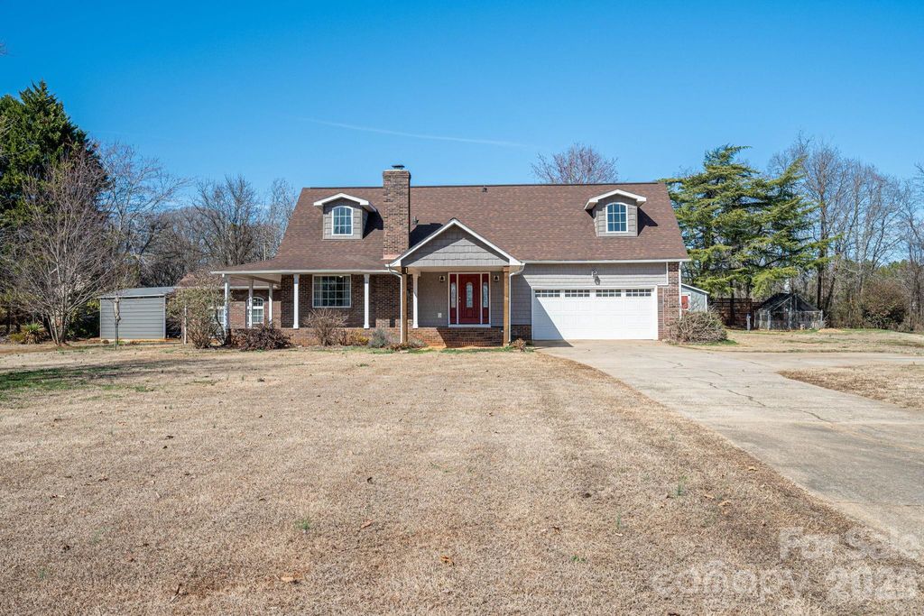 2617 Surrey Drive, Lincolnton, NC 28092