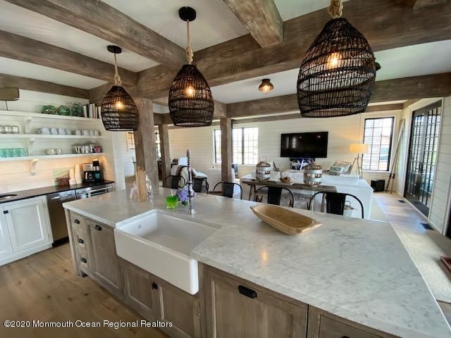 608 Lake Avenue, Bay Head, NJ 08742