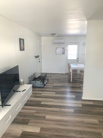 1672 Evergreen Avenue, Hanover Park, IL 60133