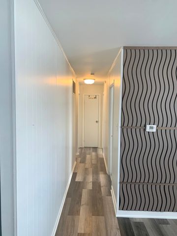 1672 Evergreen Avenue, Hanover Park, IL 60133