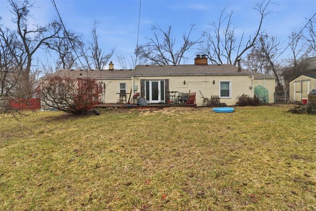 1611 Weymouth Street, West Bloomfield, MI 48324