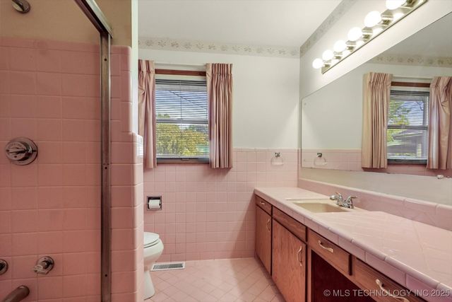 326 E 15th Street, Claremore, OK 74017