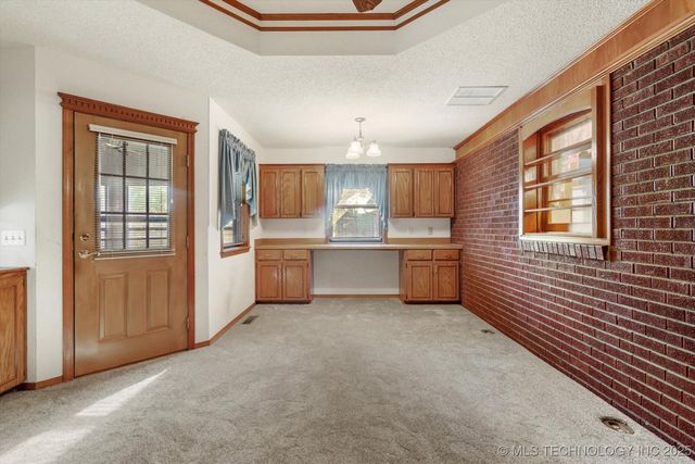 326 E 15th Street, Claremore, OK 74017