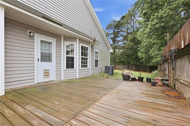 2628 Daniel Boone Lane, Hope Mills, NC 28348