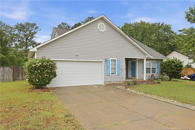 2628 Daniel Boone Lane, Hope Mills, NC 28348
