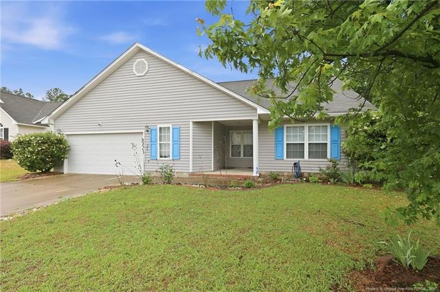 2628 Daniel Boone Lane, Hope Mills, NC 28348