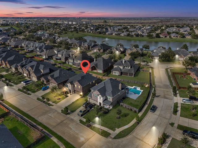 7931 Blue Lake Drive, Rosenberg, TX 77469