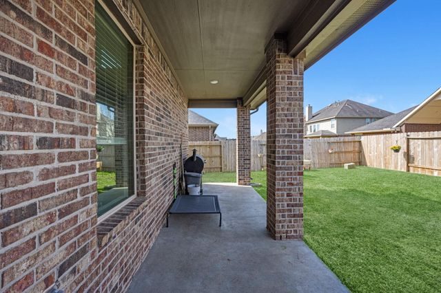 7931 Blue Lake Drive, Rosenberg, TX 77469