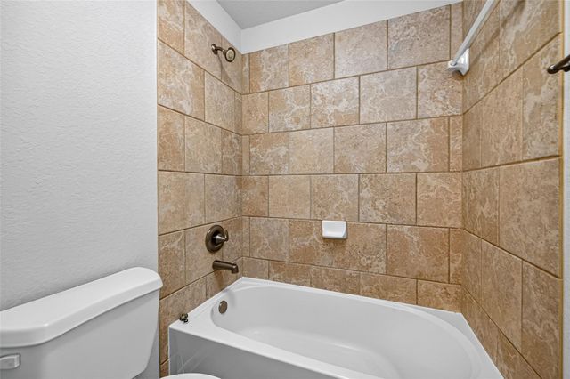 50 Vershire Circle, Magnolia, TX 77354