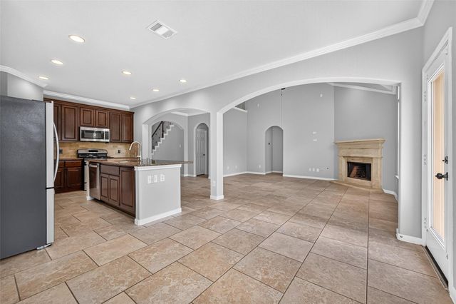 50 Vershire Circle, Magnolia, TX 77354