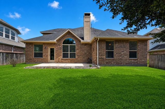 50 Vershire Circle, Magnolia, TX 77354