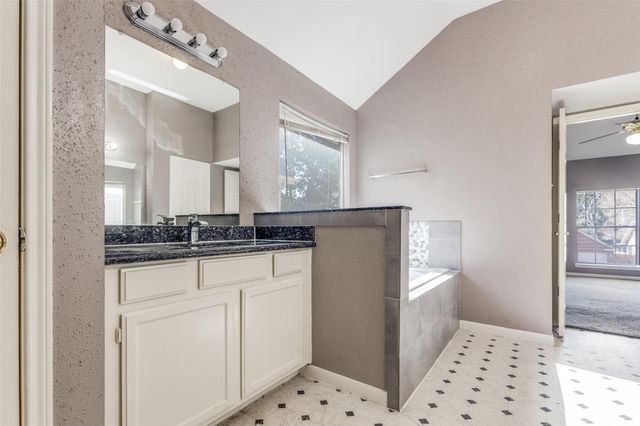 16415 Dawncrest Way, Sugar Land, TX 77498