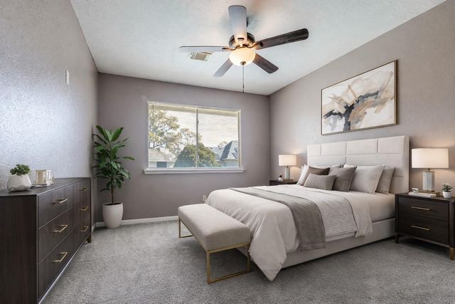 16415 Dawncrest Way, Sugar Land, TX 77498