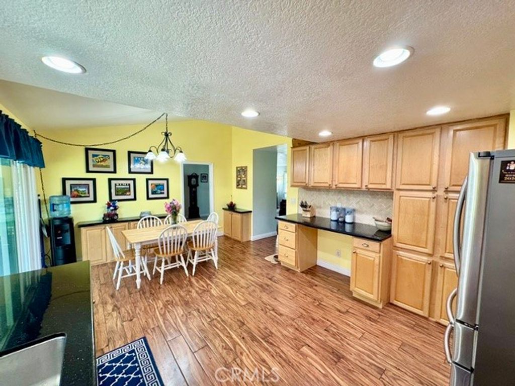 Image 15 of property listing at 6452 Hazel Circle, Simi Valley, CA 93063