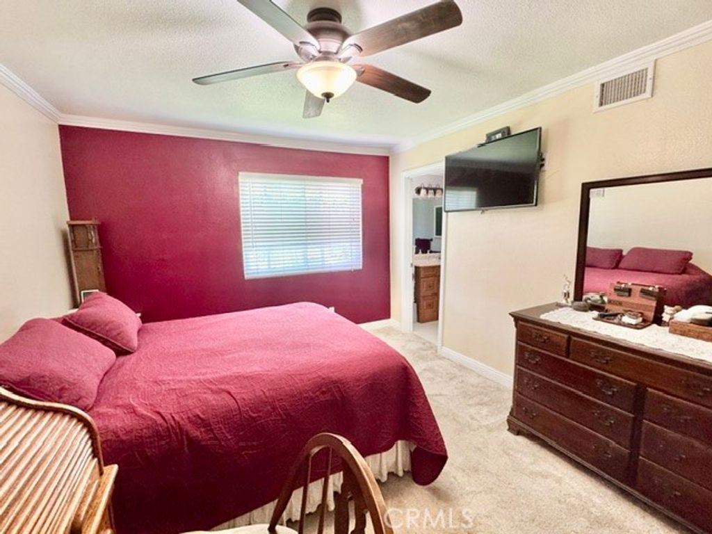 Image 23 of property listing at 6452 Hazel Circle, Simi Valley, CA 93063