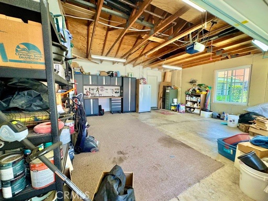Image 31 of property listing at 6452 Hazel Circle, Simi Valley, CA 93063