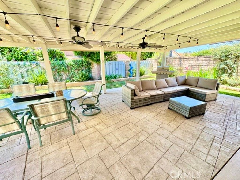 Image 32 of property listing at 6452 Hazel Circle, Simi Valley, CA 93063