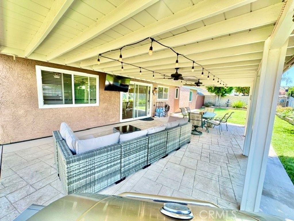 Image 34 of property listing at 6452 Hazel Circle, Simi Valley, CA 93063