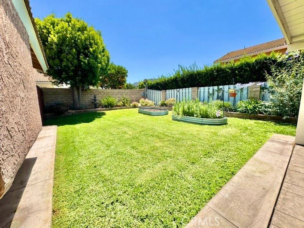 Image 38 of property listing at 6452 Hazel Circle, Simi Valley, CA 93063