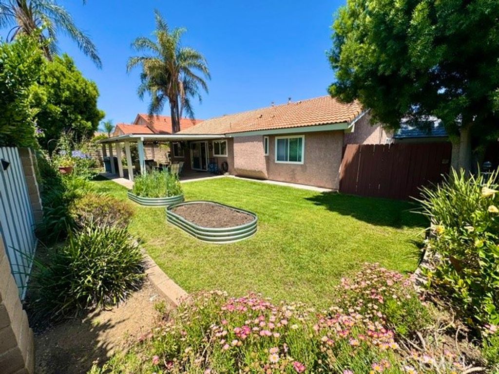 Image 40 of property listing at 6452 Hazel Circle, Simi Valley, CA 93063
