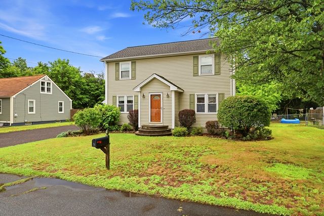 24 Victoria Ter, Ludlow, MA 01056