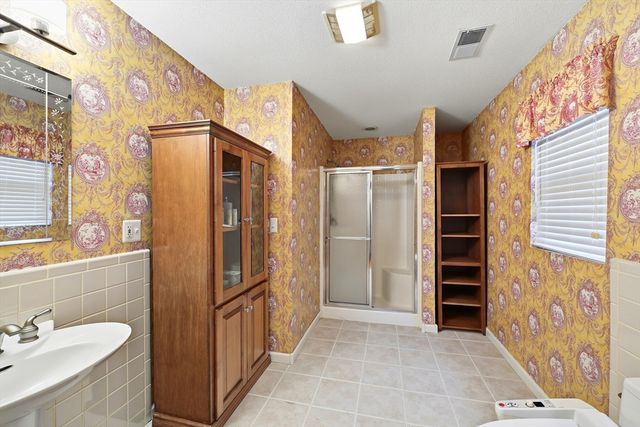 24 Victoria Ter, Ludlow, MA 01056