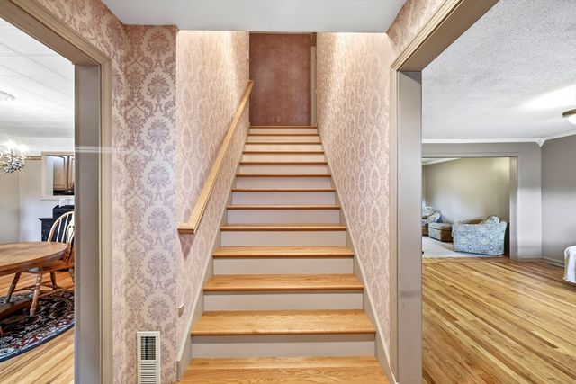 24 Victoria Ter, Ludlow, MA 01056