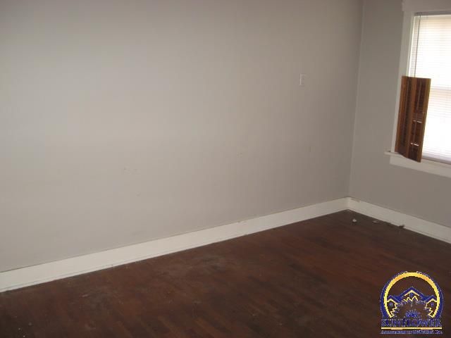 326 SW Courtland AVE, Topeka, KS 66606